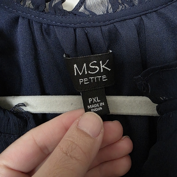 MSK Chiffon Dress Navy Blue Tiered Hem Flutter Sleeve Size PXL - Picture 4 of 9